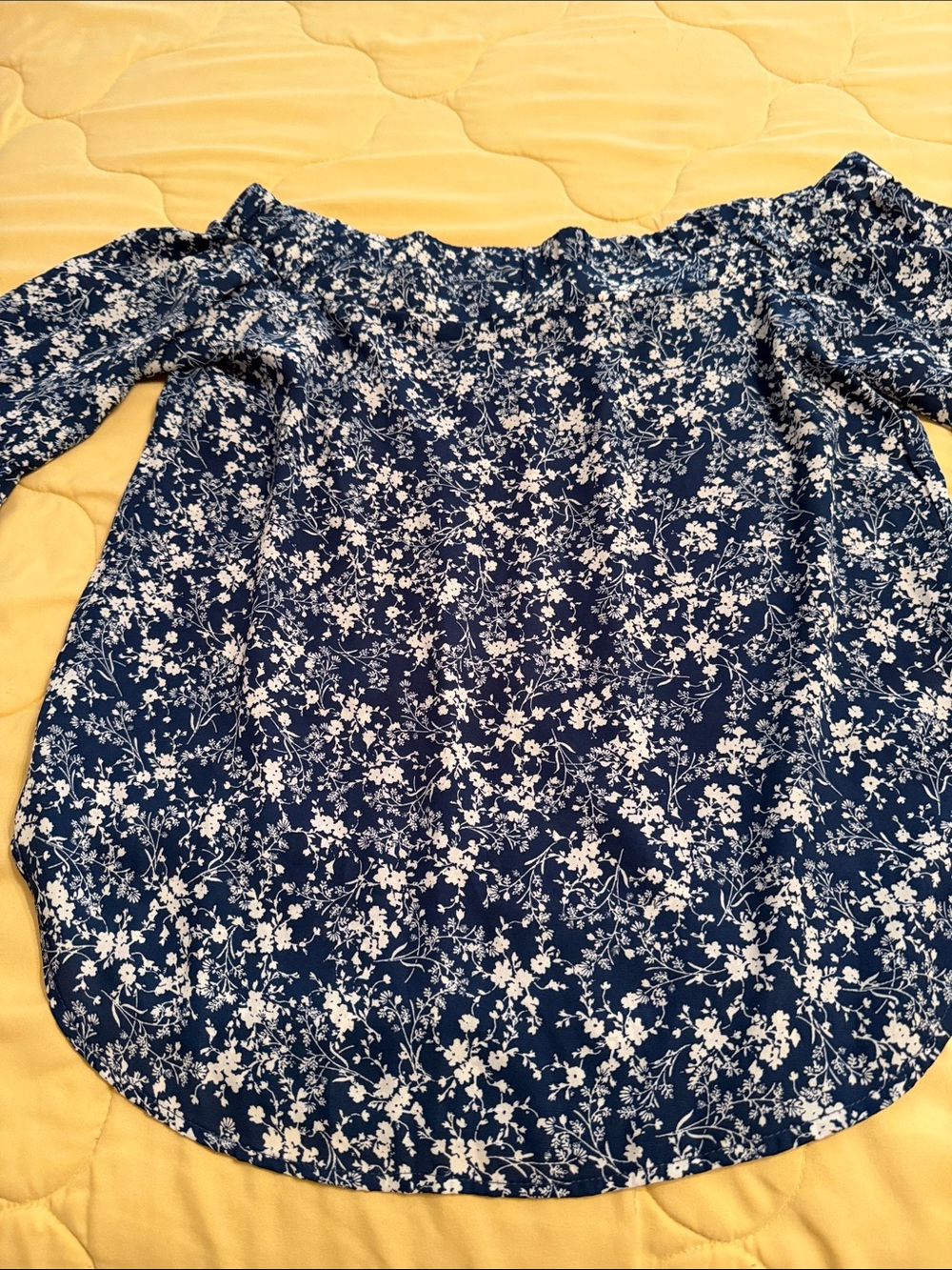 VERSE Women’s Navy Blue Floral Blouse - Lightweight bell Sleeve Top - Picture 5 of 8